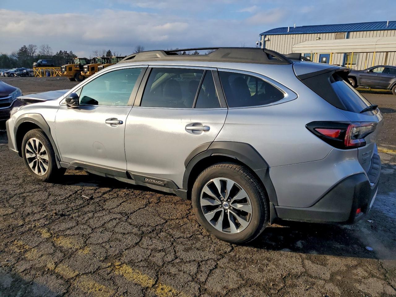 2024 Subaru Outback - zdjęcie 2