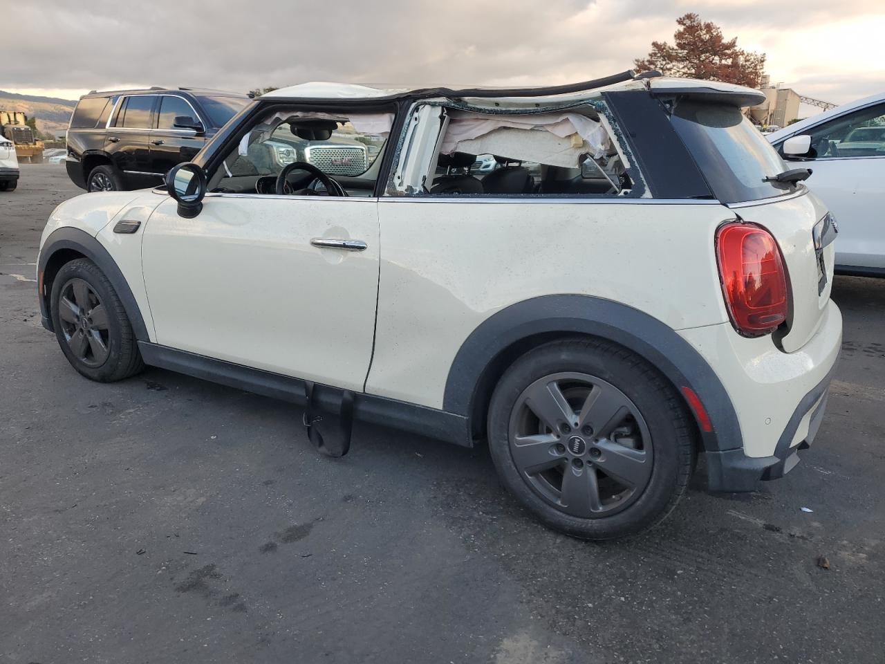 2023 MINI Cooper - zdjęcie 2