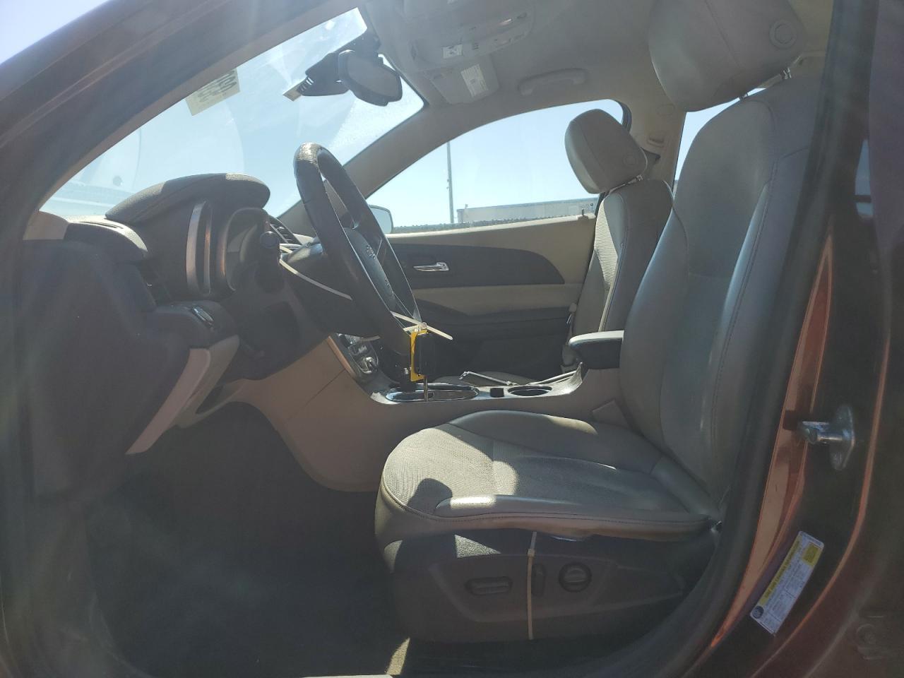 2016 Chevrolet Malibu - zdjęcie 7