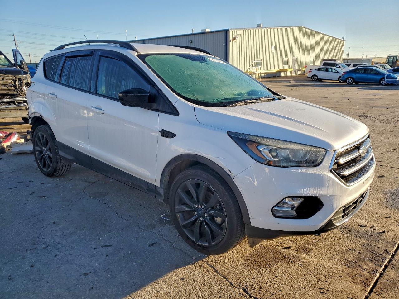 2017 Ford Escape - zdjęcie 4