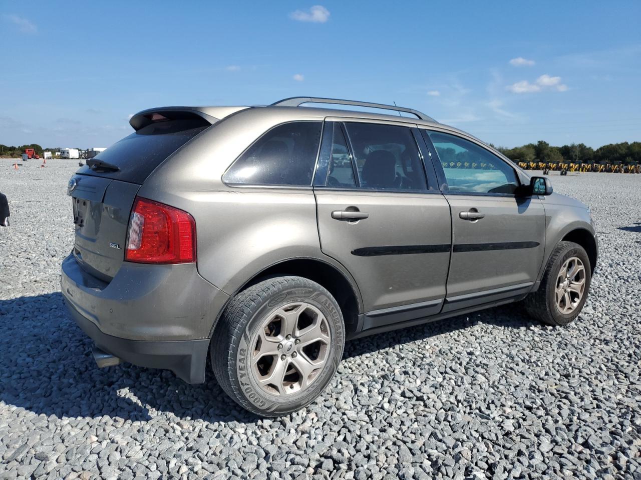 2013 Ford Edge - zdjęcie 3