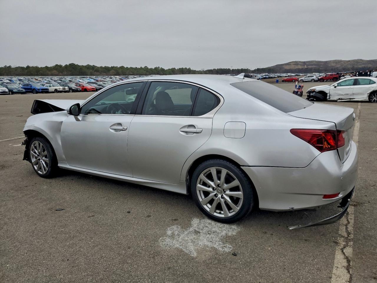 2013 Lexus GS - zdjęcie 2
