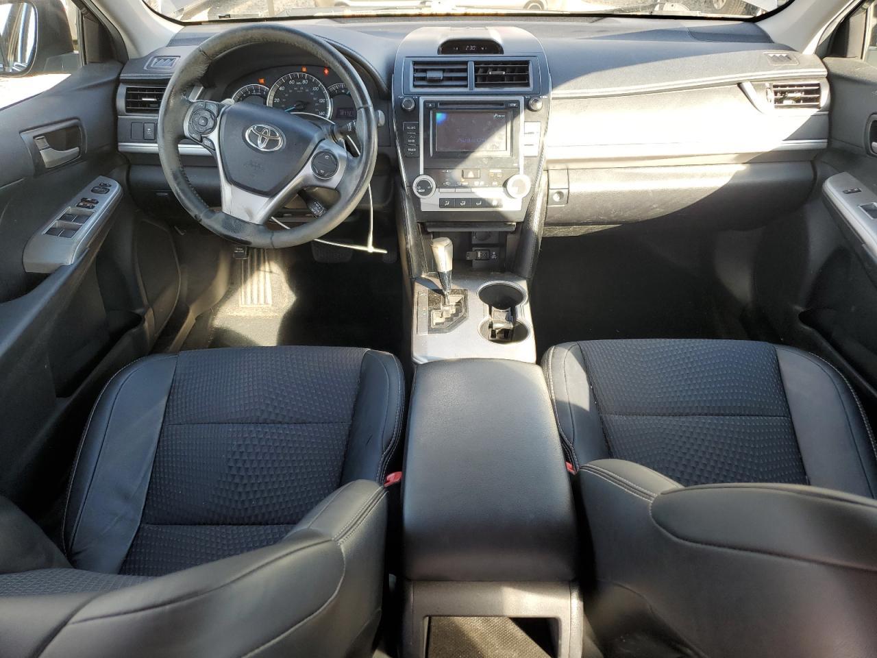 2013 Toyota Camry - zdjęcie 8