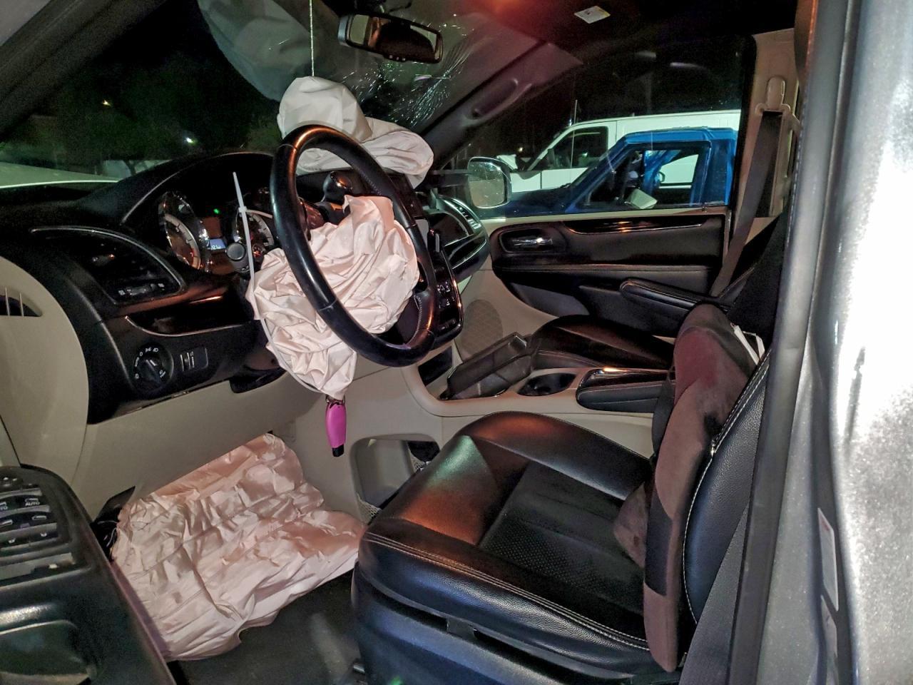 2018 Dodge Caravan - zdjęcie 7