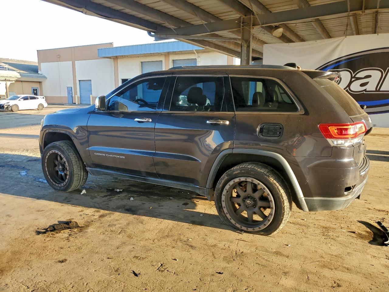 2015 Jeep Grand Cherokee - zdjęcie 2