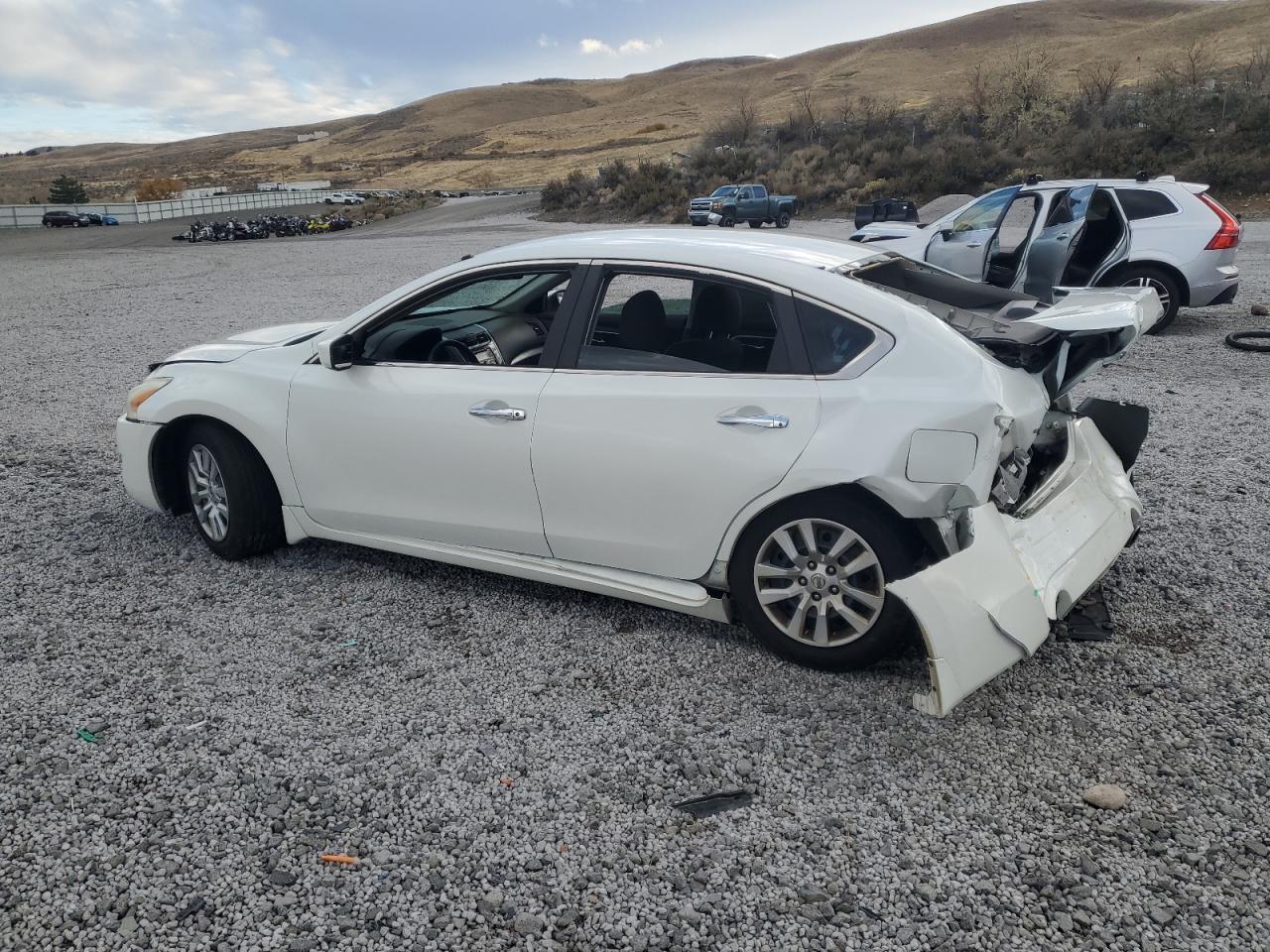 2014 Nissan Altima 2.5 - zdjęcie 2