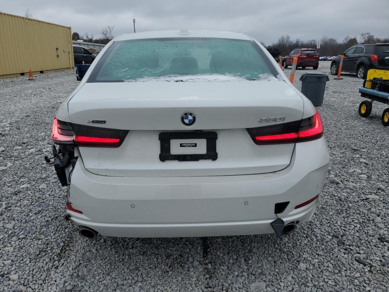 2023 BMW Seria 3 - zdjęcie 6