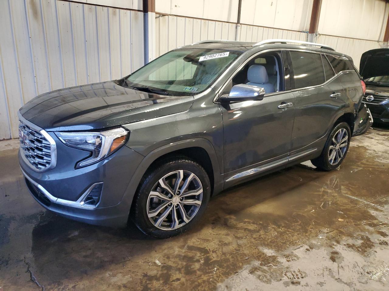 2019 GMC Terrain - zdjęcie główne