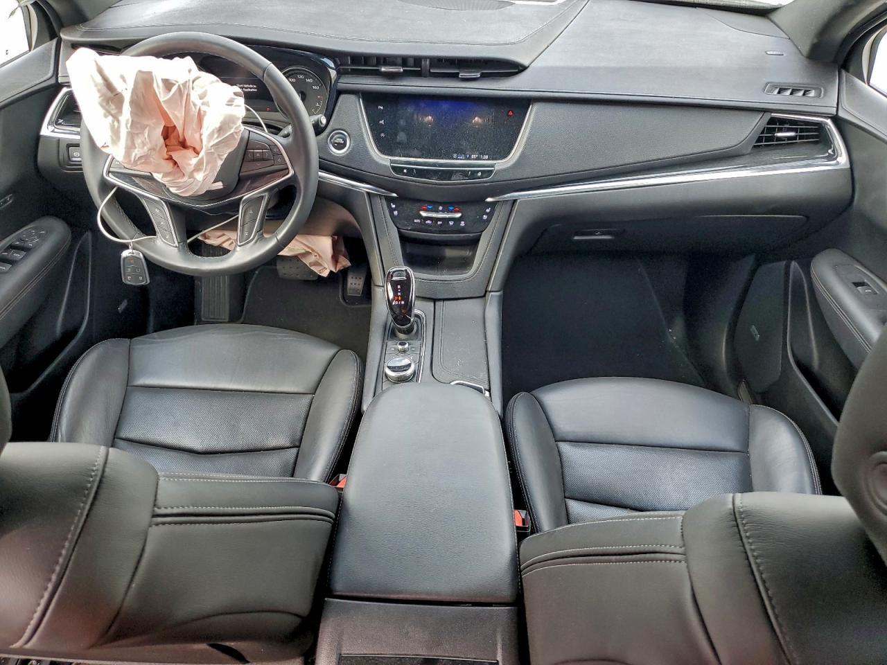 2022 Cadillac XT5 - zdjęcie 8