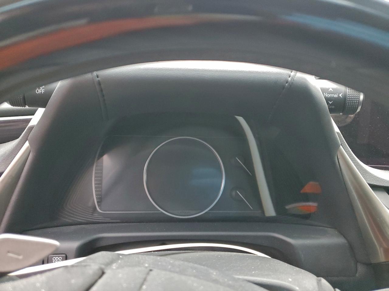 2020 Lexus ES - zdjęcie 9