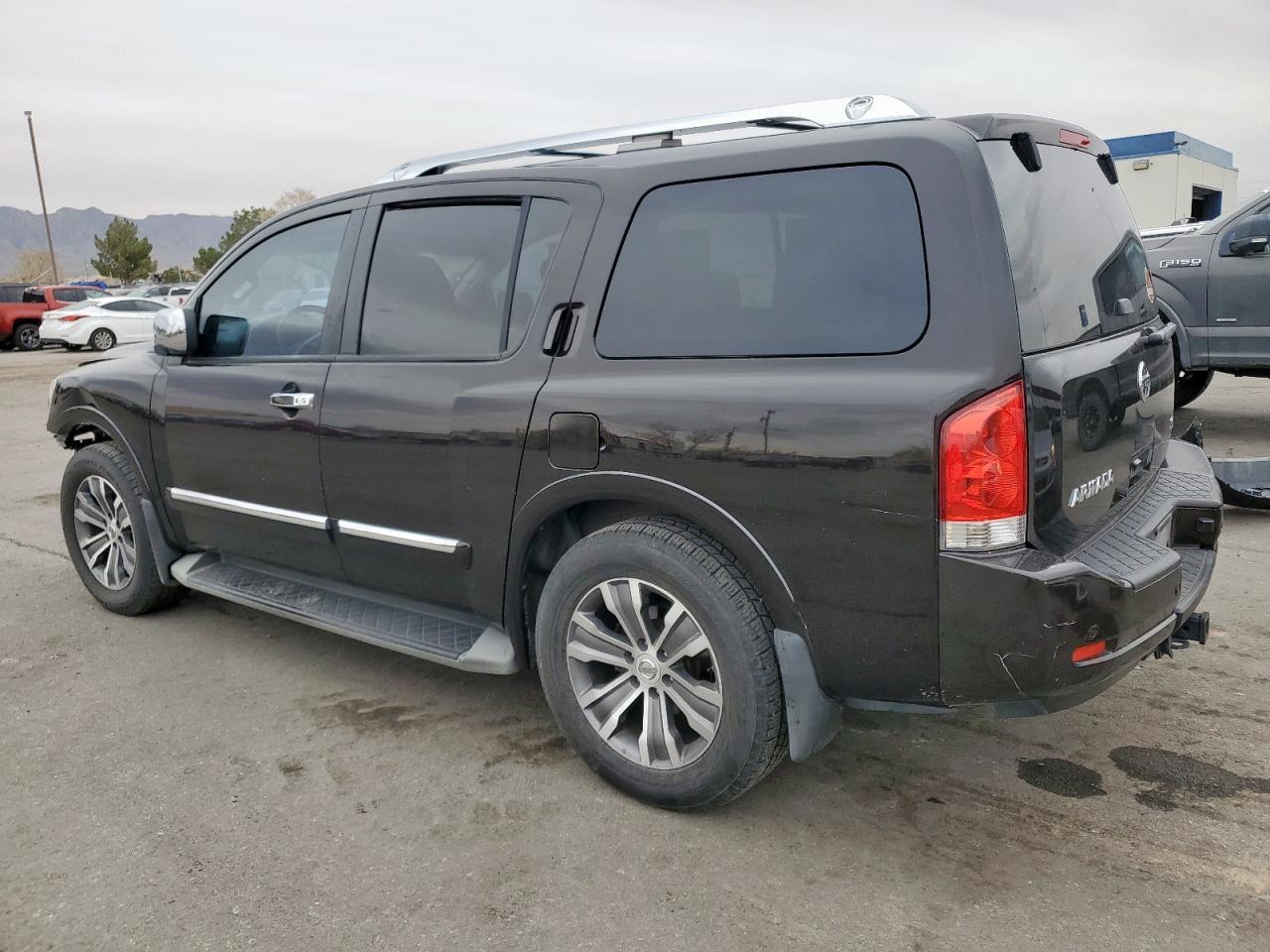 2015 Nissan Armada Sv - zdjęcie 2