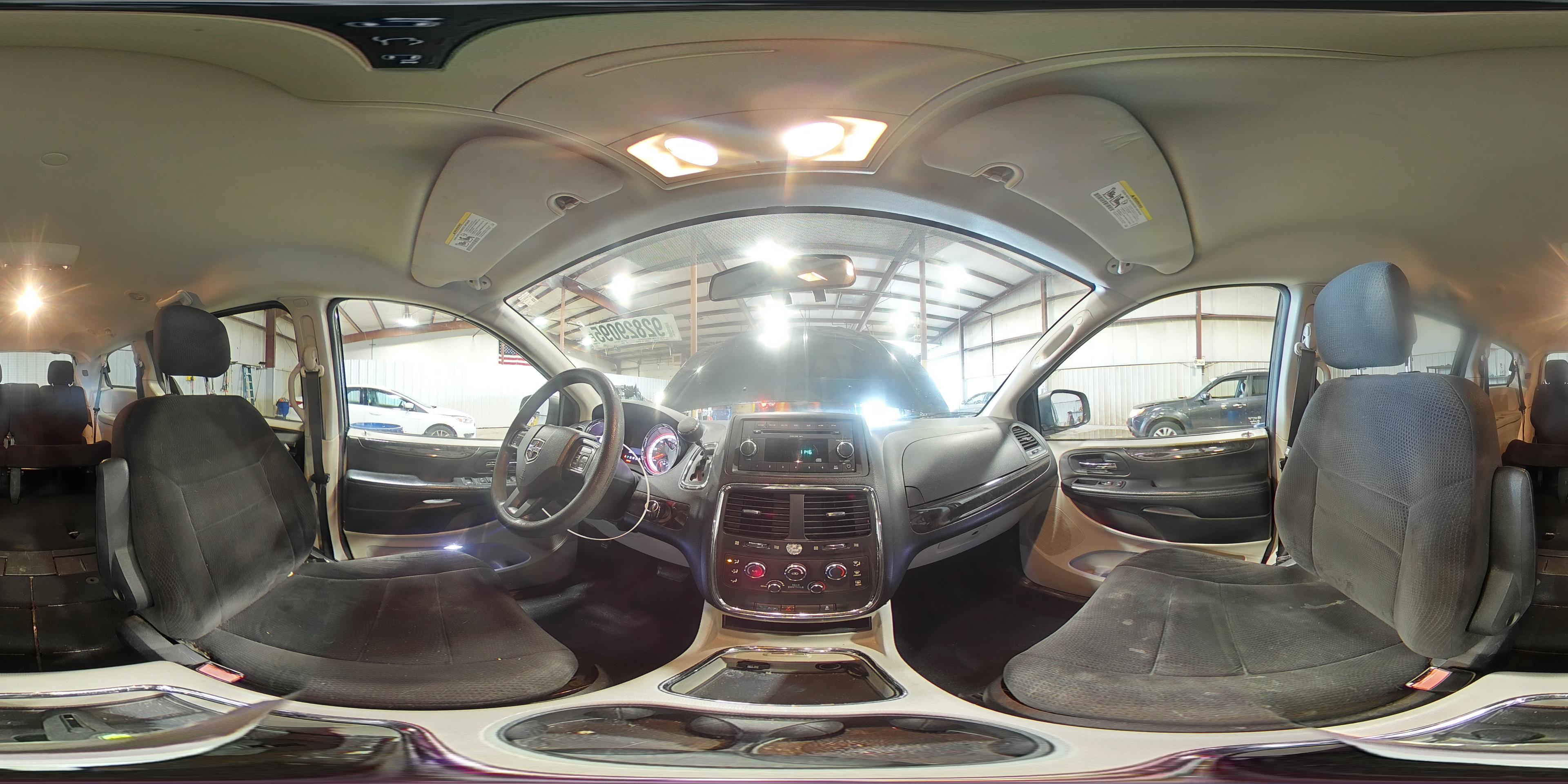 2013 Dodge Caravan - zdjęcie 15