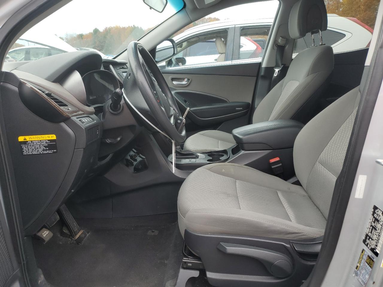 2017 Hyundai Santa Fe - zdjęcie 7