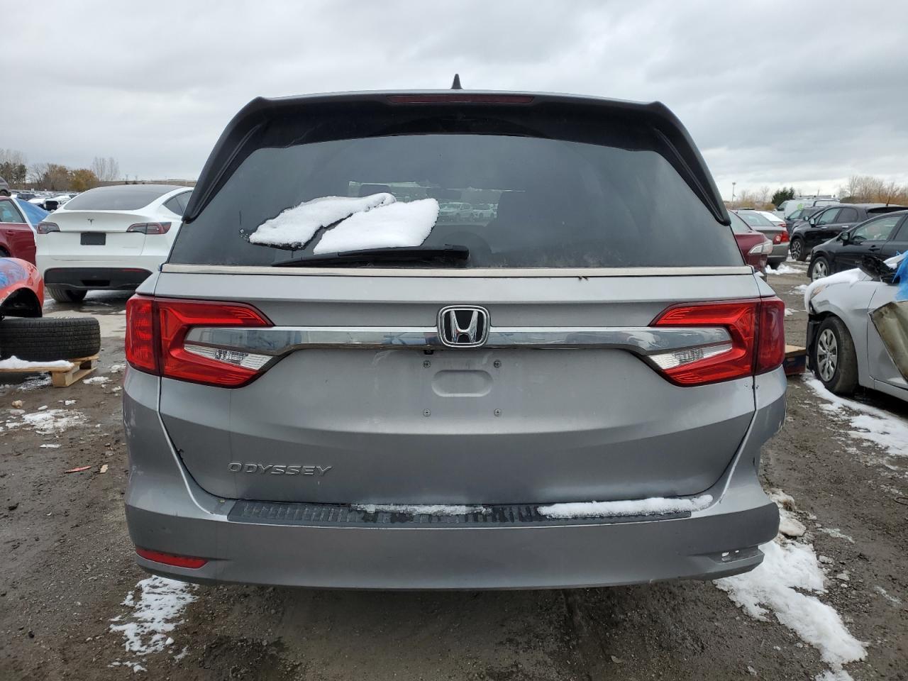 2019 Honda Odyssey - zdjęcie 6