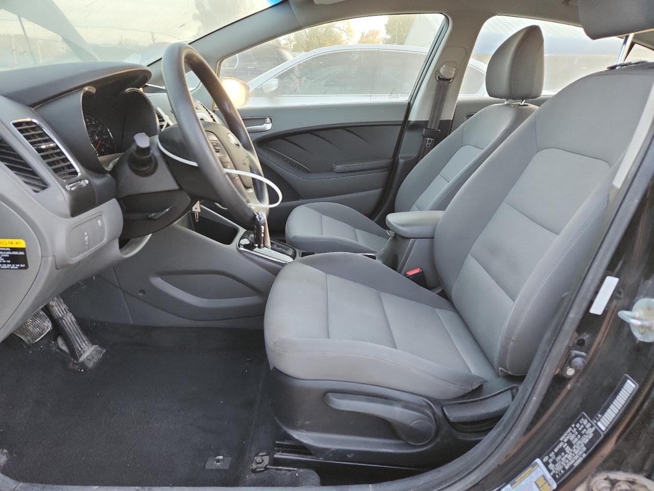 2017 Kia Forte - zdjęcie 7