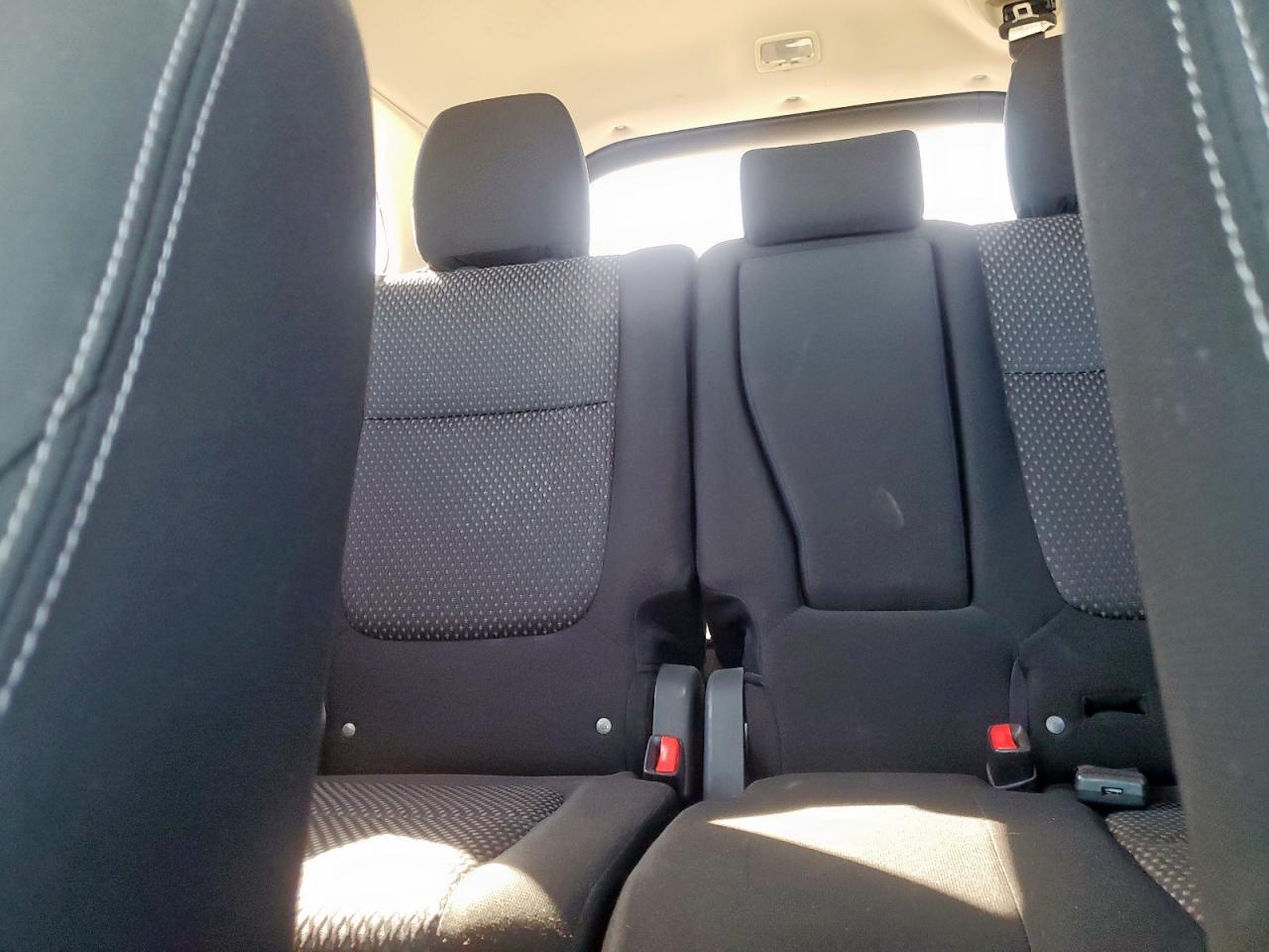 2017 Mitsubishi Outlander - zdjęcie 10