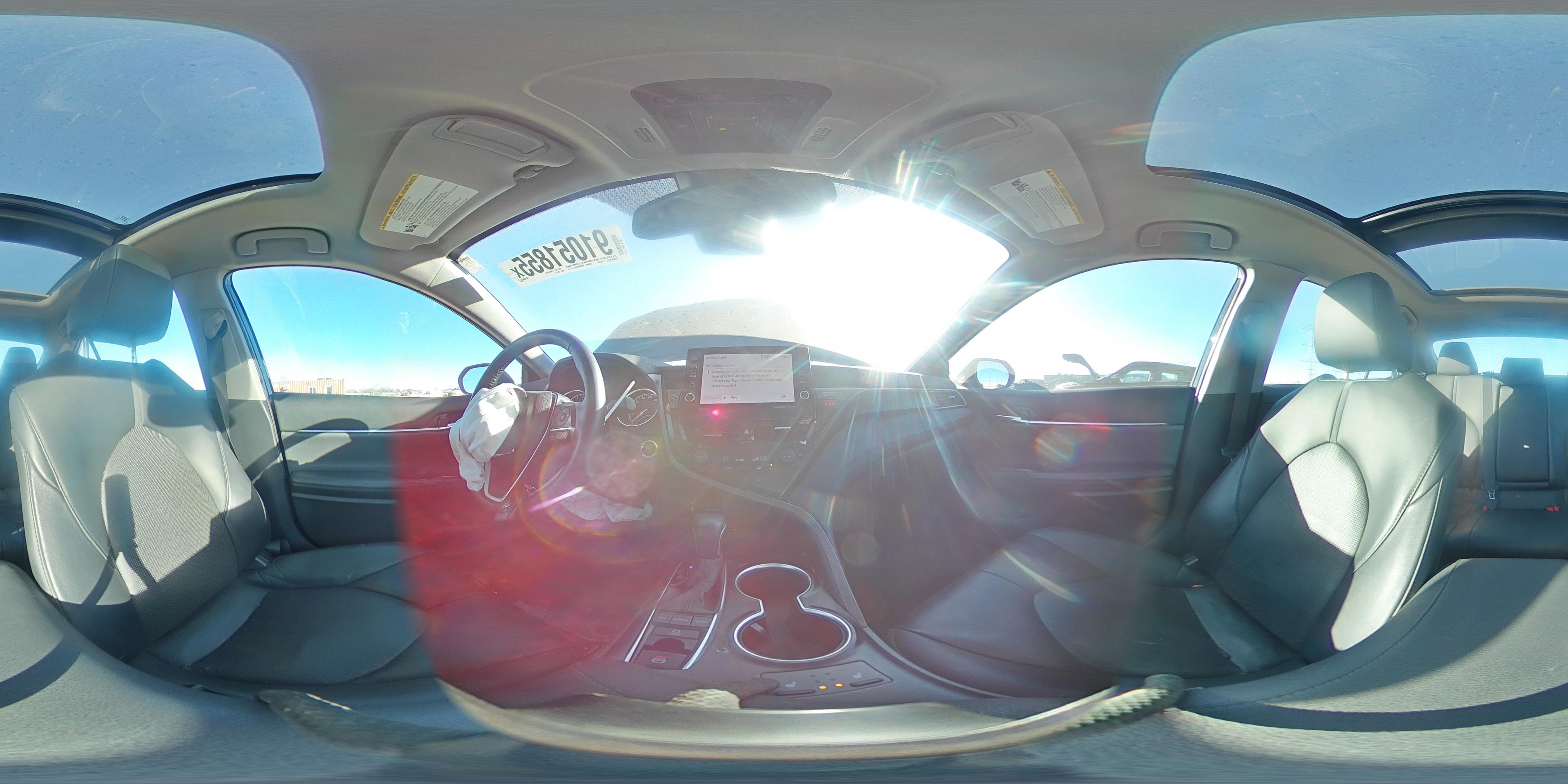 2024 Toyota Camry - zdjęcie 15