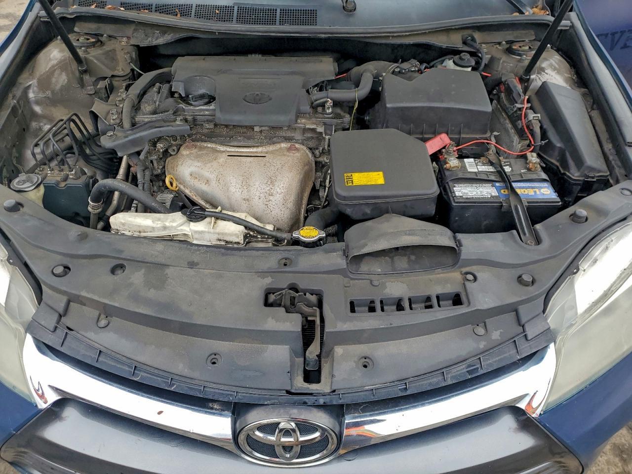 2015 Toyota Camry - zdjęcie 11