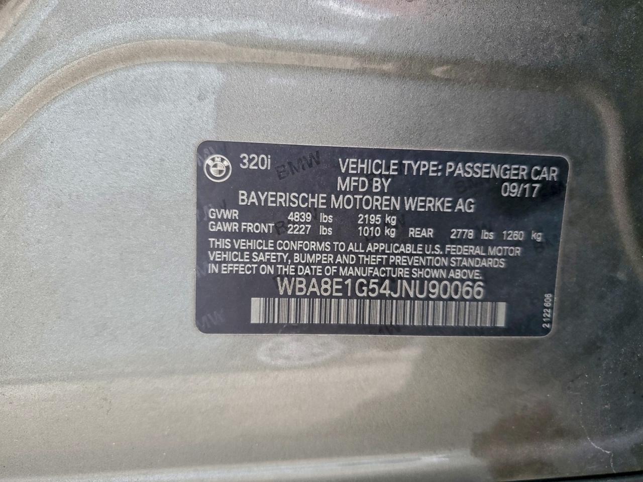 2018 BMW Seria 3 - zdjęcie 12