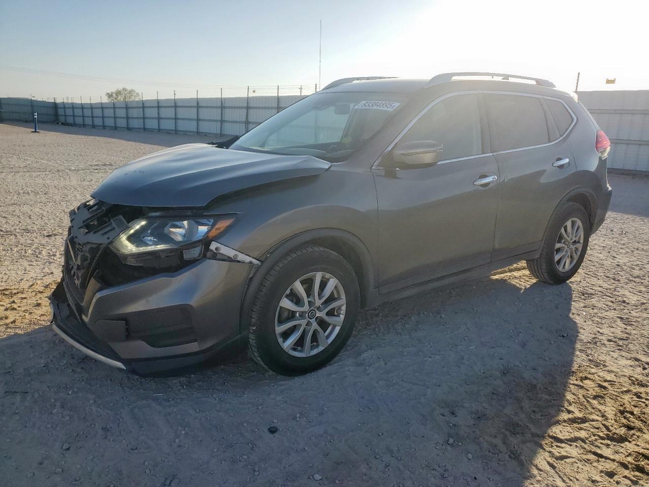 2019 Nissan Rogue - zdjęcie główne