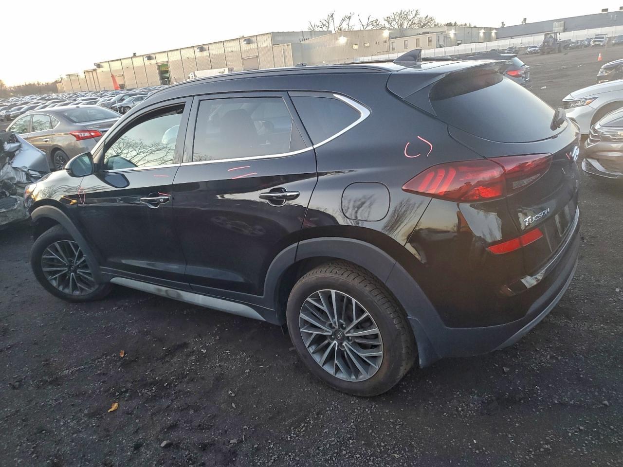 2021 Hyundai Tucson - zdjęcie 2