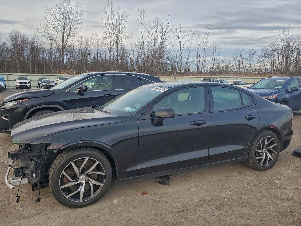 2020 Volvo S60 - zdjęcie główne