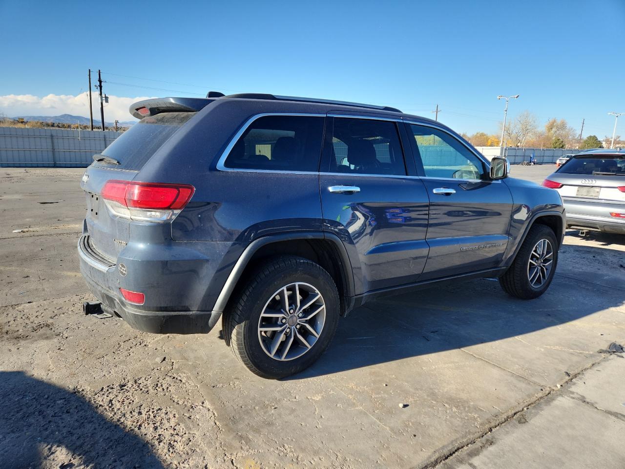 2020 Jeep Grand Cherokee - zdjęcie 3