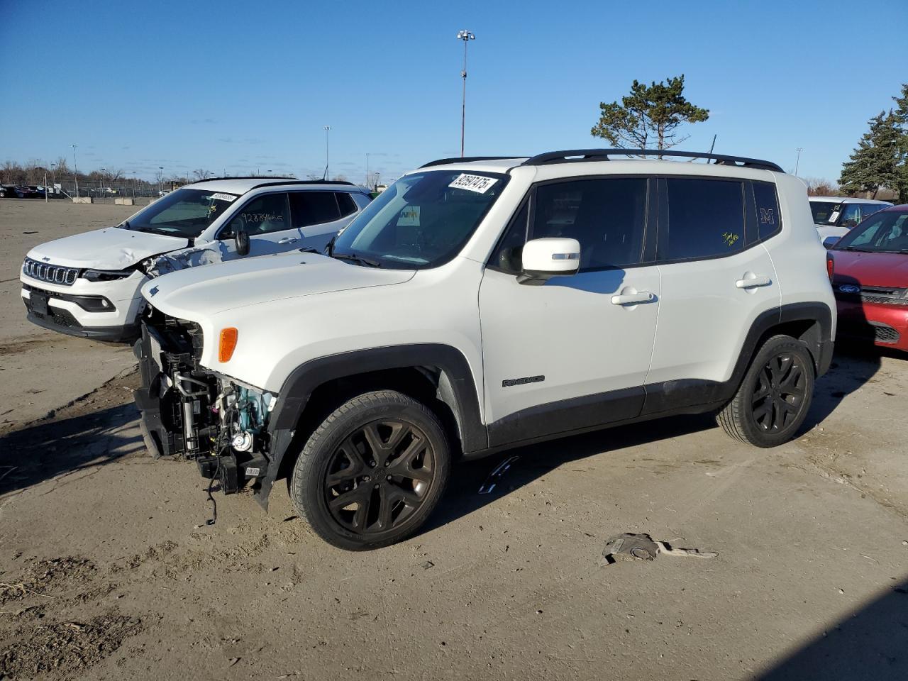 2018 Jeep Renegade - zdjęcie główne