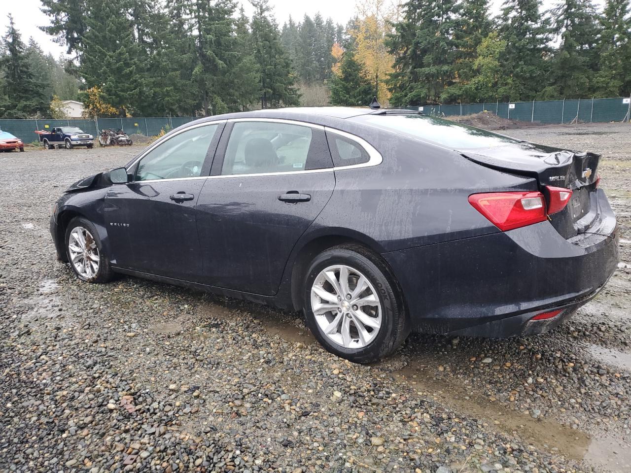 2023 Chevrolet Malibu Lt - zdjęcie 2