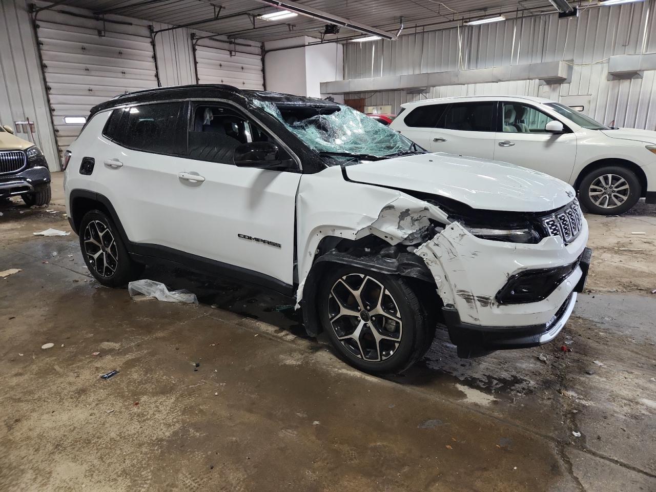 2025 Jeep Compass - zdjęcie 4
