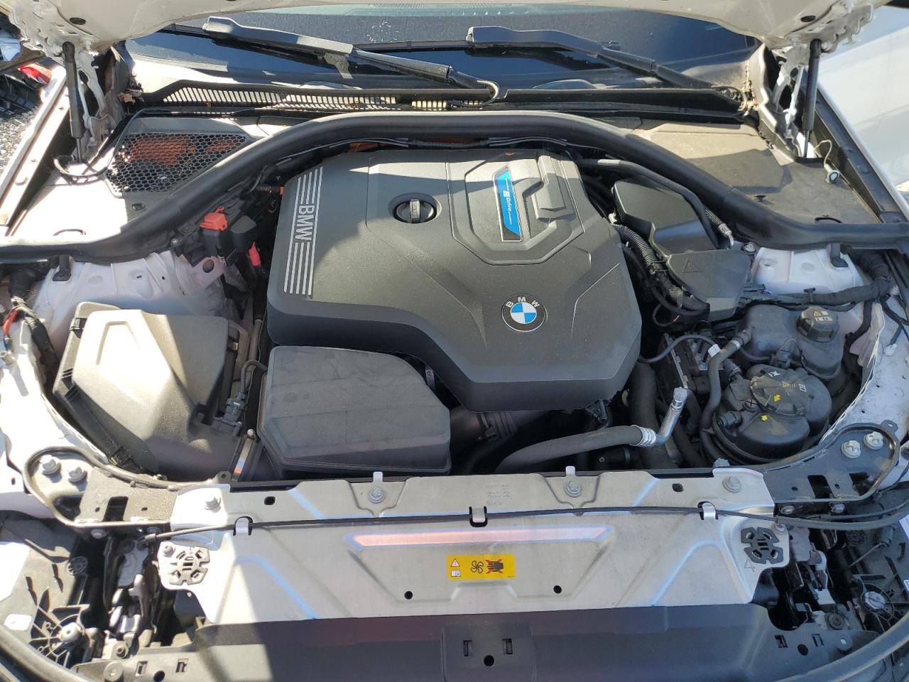 2023 BMW Seria 3 - zdjęcie 11
