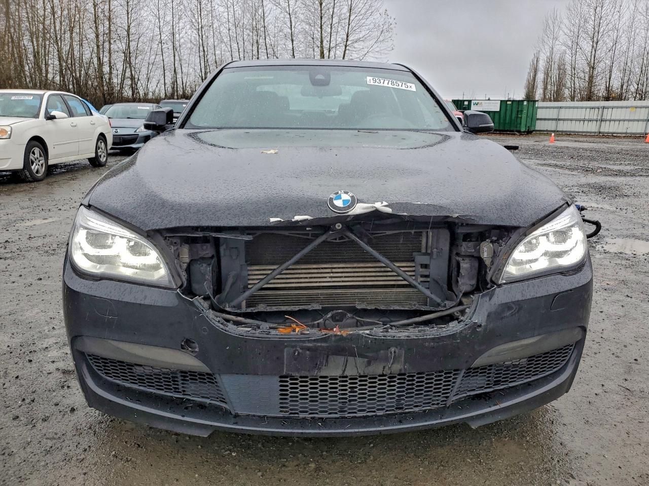 2015 BMW Seria 7 - zdjęcie 5