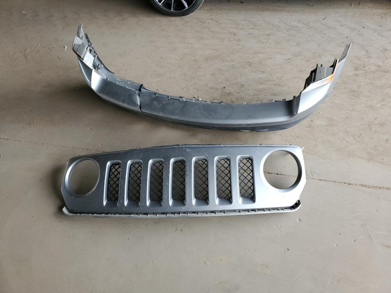 2017 Jeep Liberty (Patriot) - zdjęcie 13