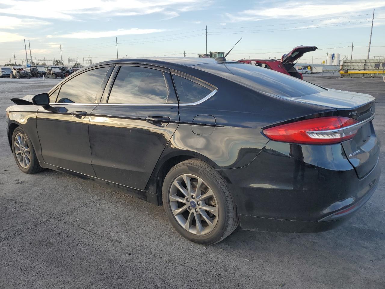 2017 Ford Fusion Se - zdjęcie 2