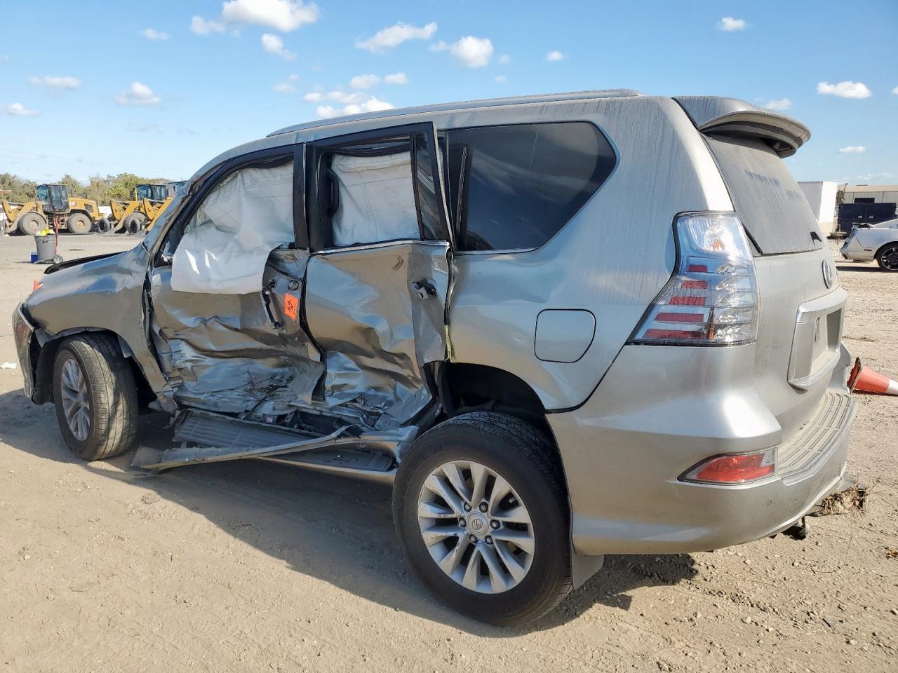2021 Lexus GX - zdjęcie 2