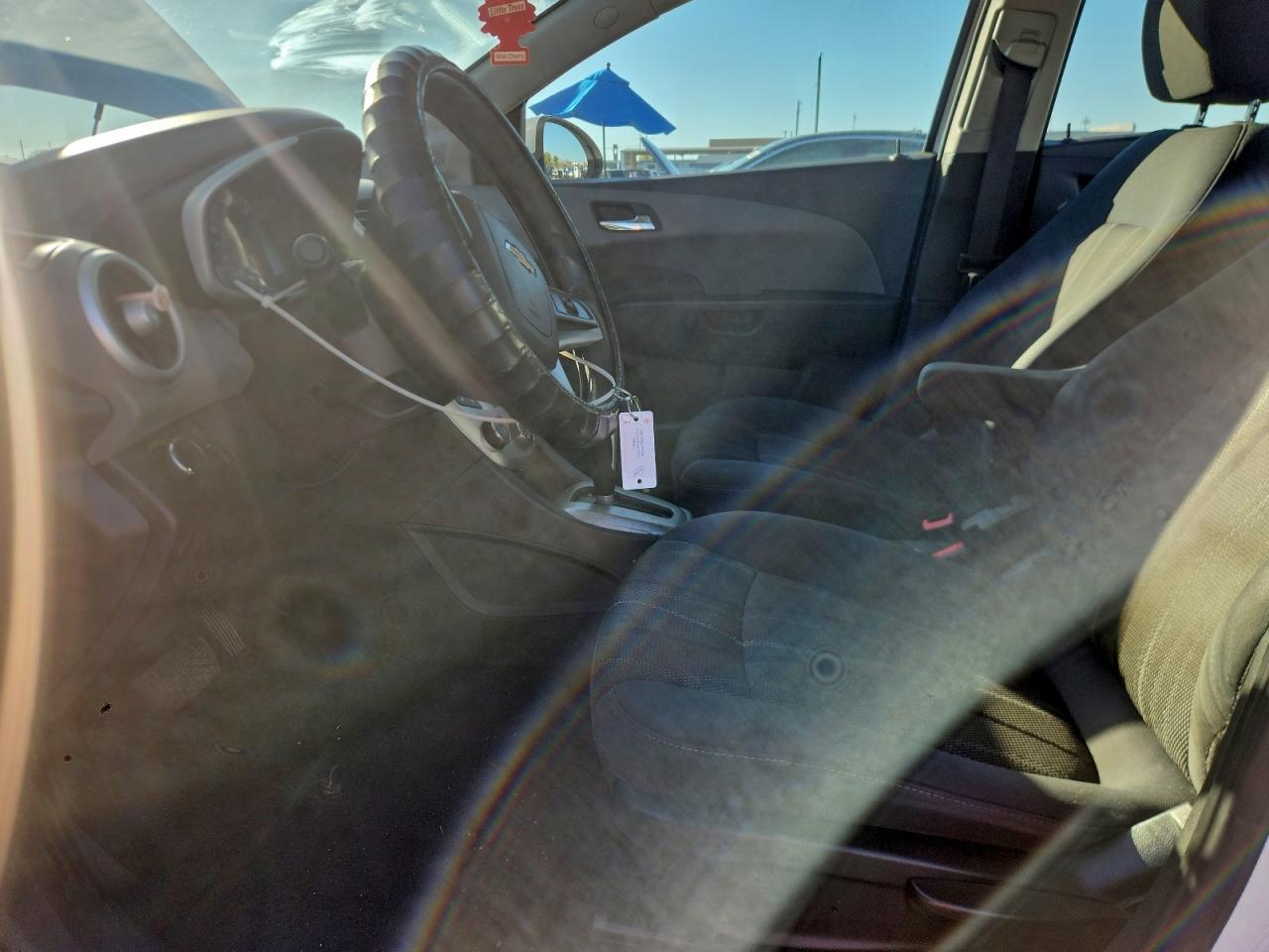 2017 Chevrolet Sonic Lt - zdjęcie 7