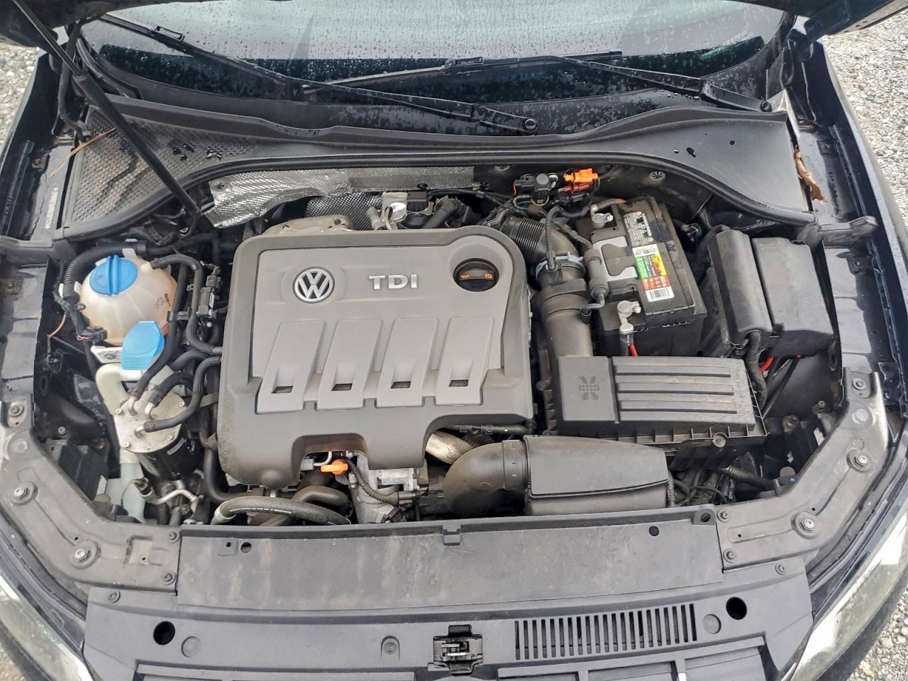 2013 Volkswagen Passat - zdjęcie 11