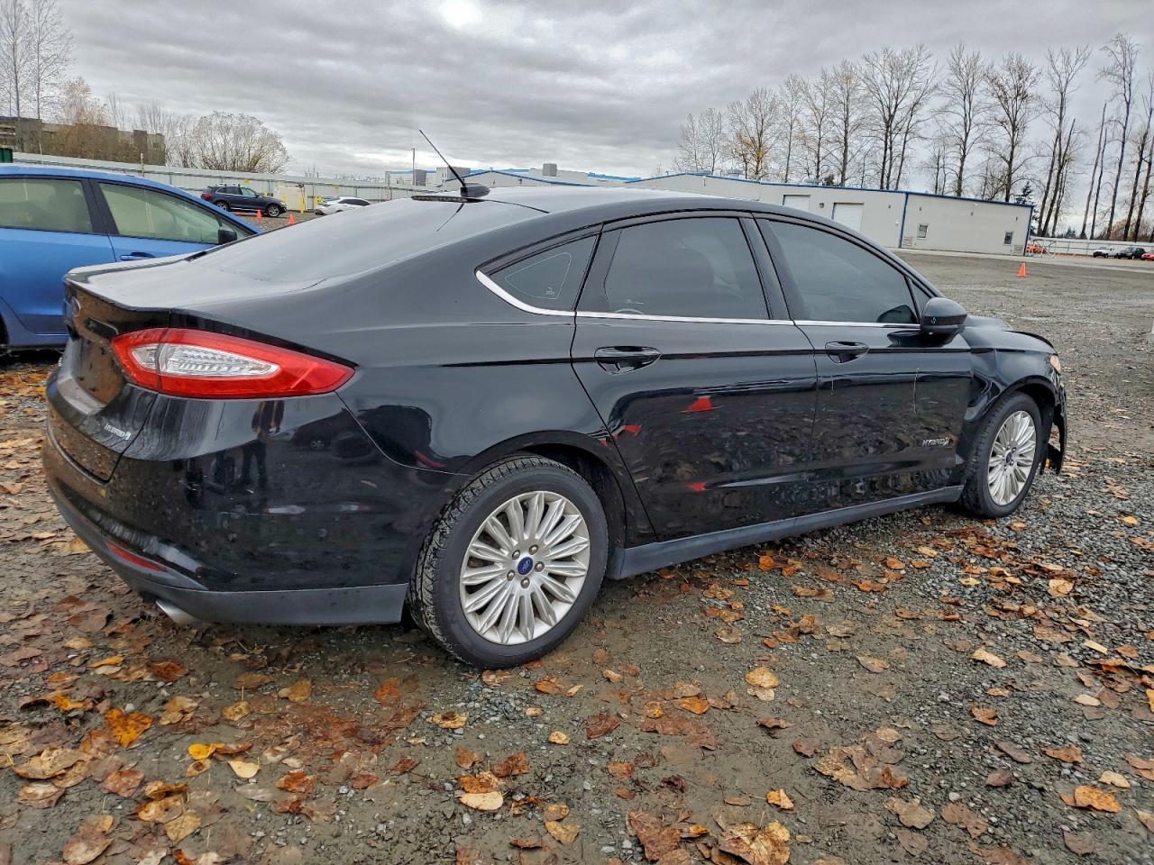 2016 Ford Fusion - zdjęcie 3