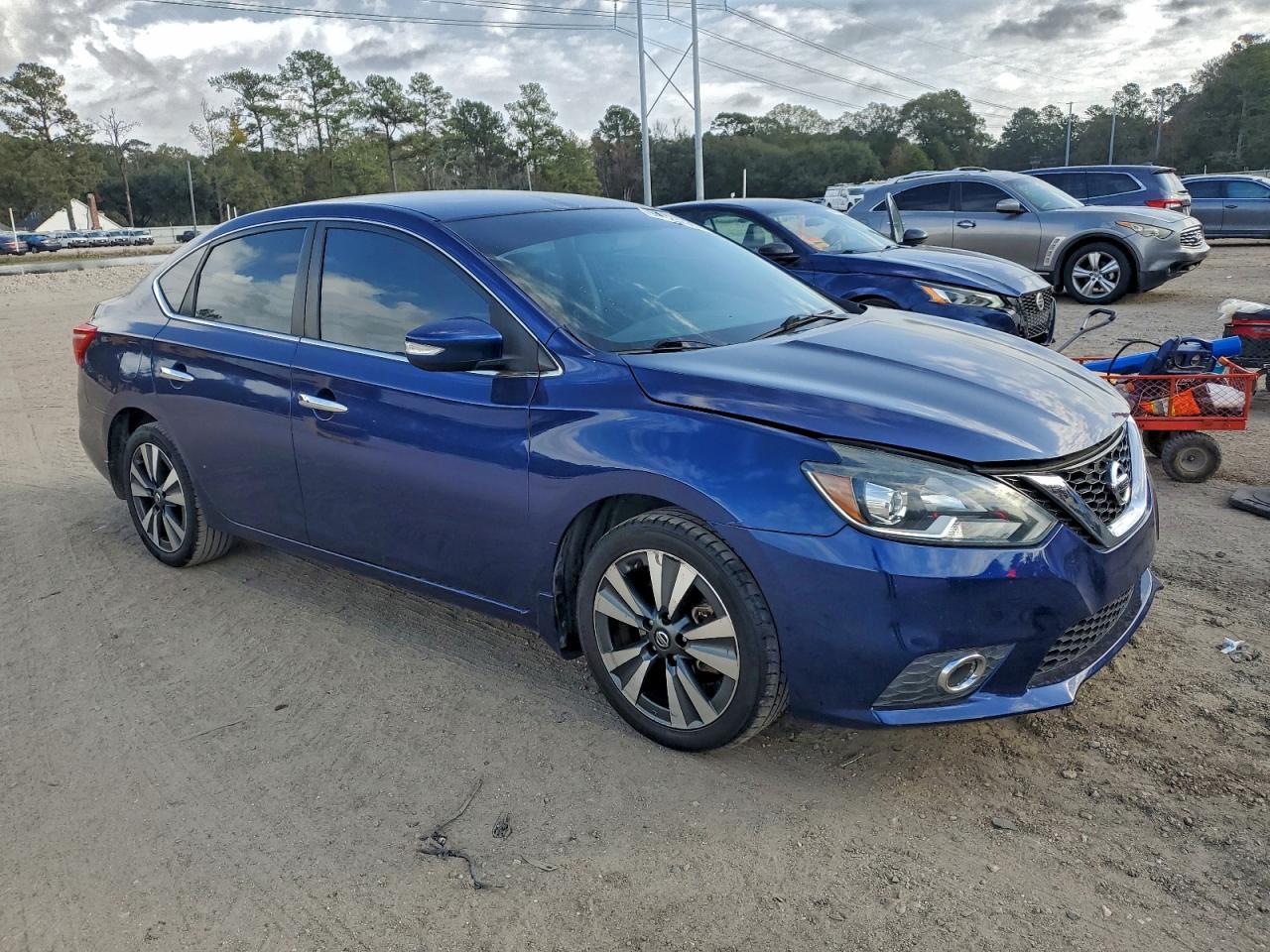 2016 Nissan Sentra - zdjęcie 4