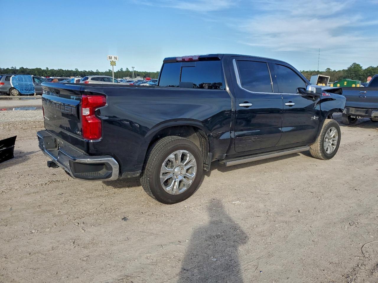 2022 Chevrolet Silverado K1500 Ltz - zdjęcie 3