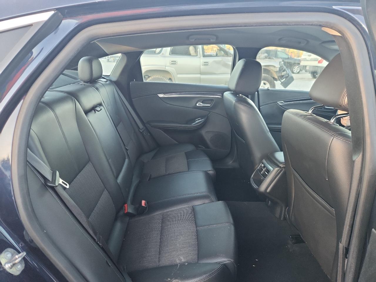 2017 Chevrolet Impala - zdjęcie 10