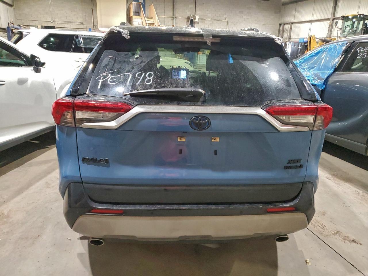 2022 Toyota RAV 4 - zdjęcie 6