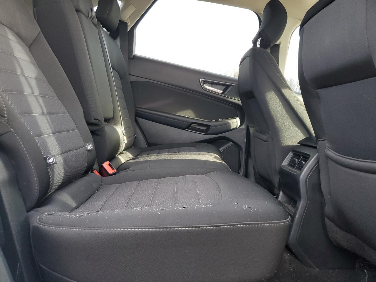 2019 Ford Edge - zdjęcie 10