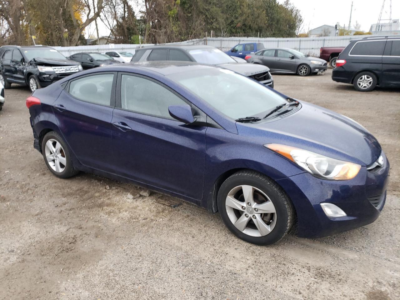 2013 Hyundai Elantra - zdjęcie 4