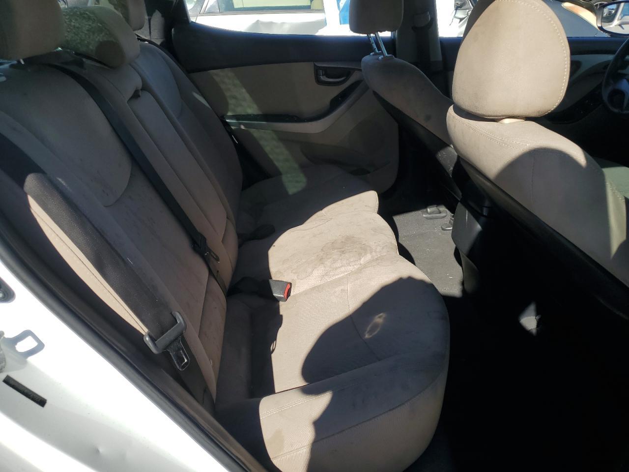 2015 Hyundai Elantra Se - zdjęcie 10