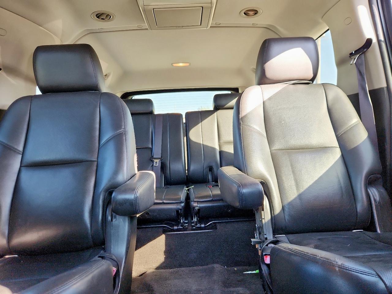 2014 GMC Yukon - zdjęcie 10