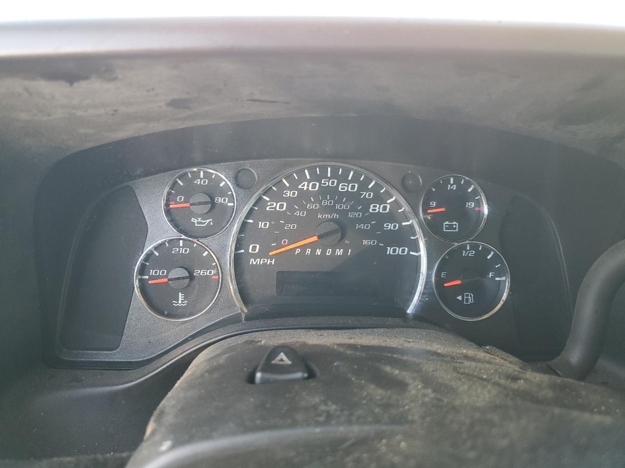 2020 Chevrolet Express G2500 - zdjęcie 9