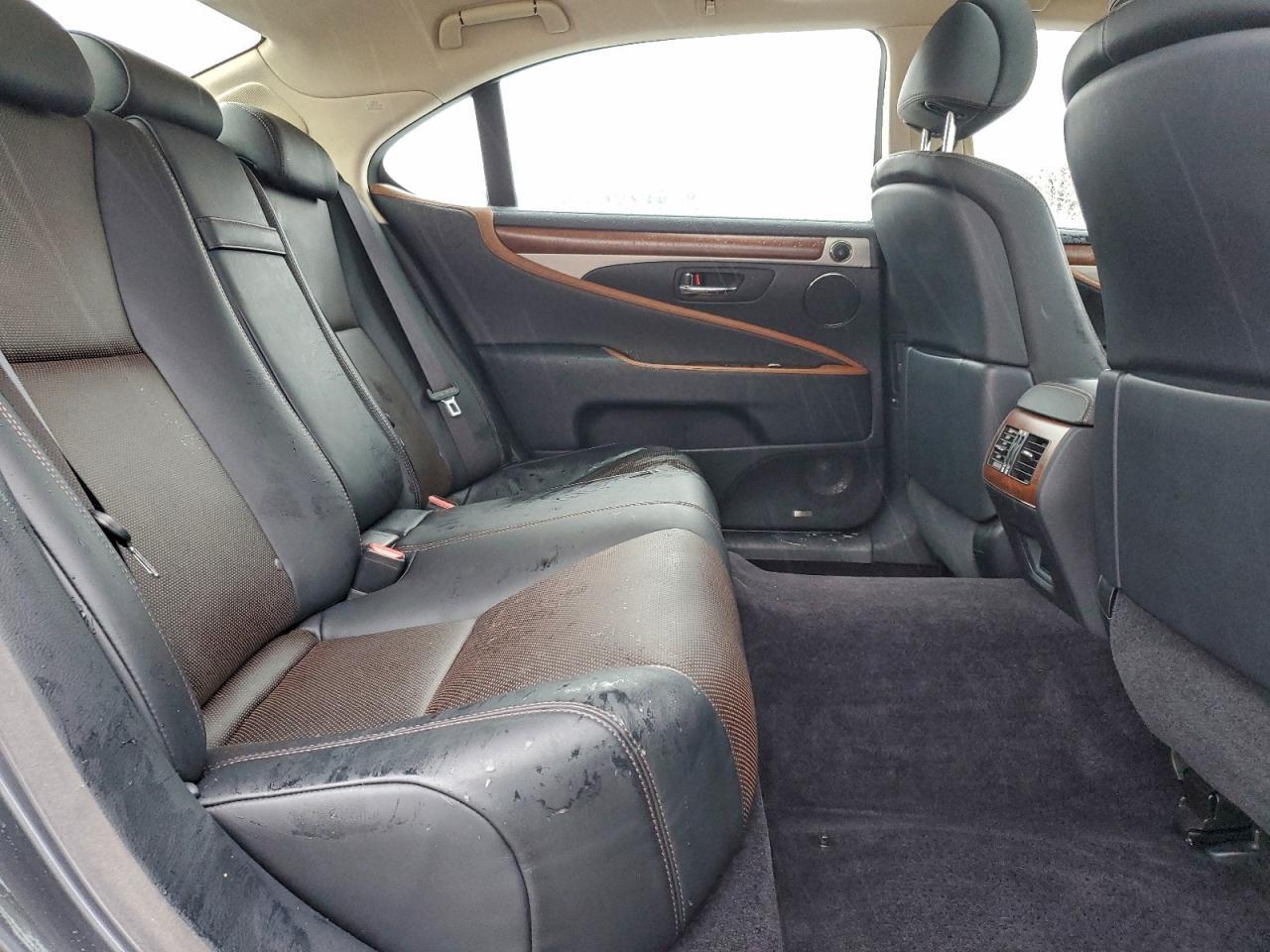 2014 Lexus LS - zdjęcie 10