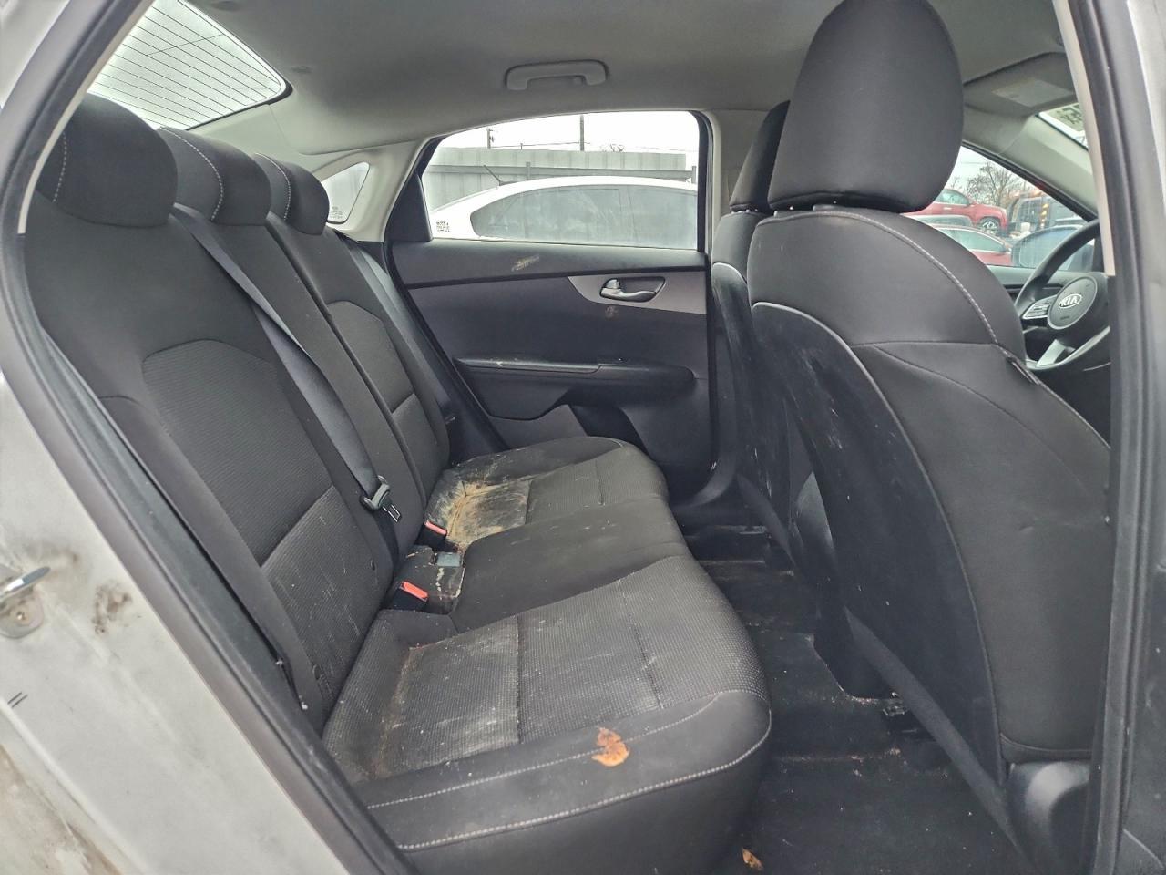 2019 Kia Forte - zdjęcie 10