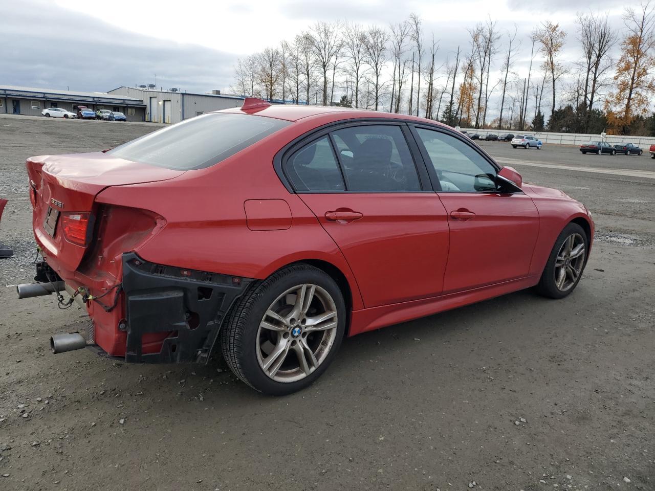 BMW Seria 3 - zdjęcie 3